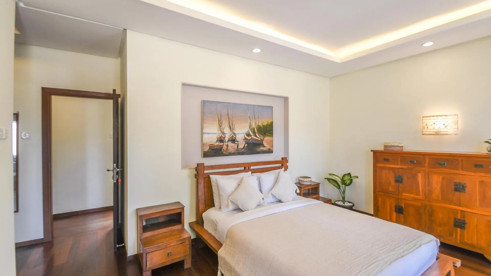 Amalia Swan Haven Villa Seminyak