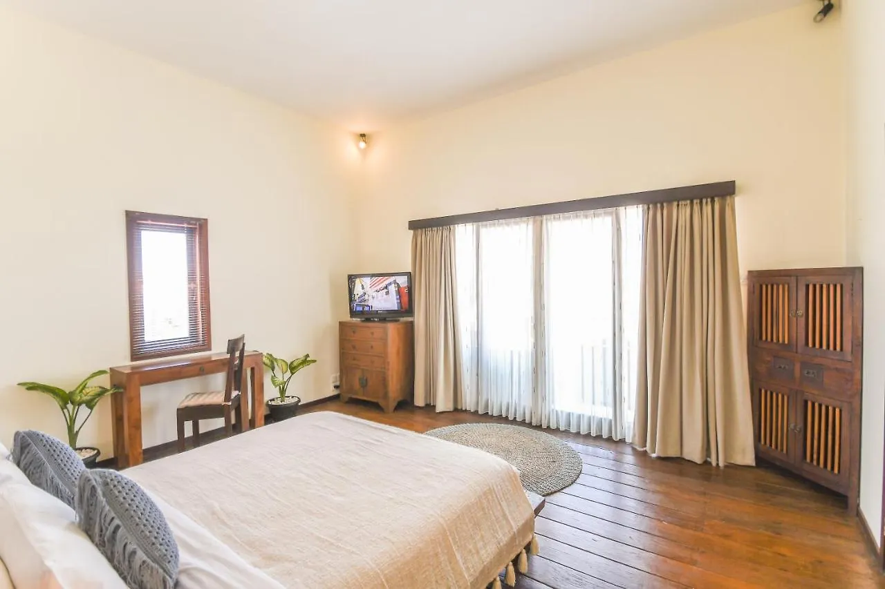 Amalia Swan Haven Villa Seminyak