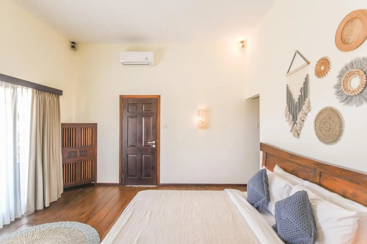 Amalia Swan Haven Villa Seminyak