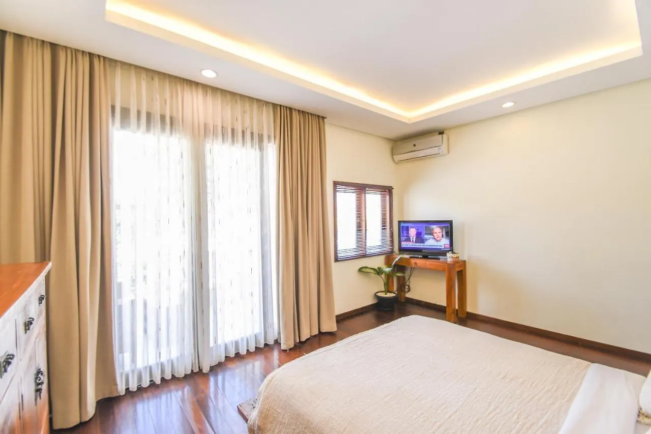 Amalia Swan Haven Villa Seminyak