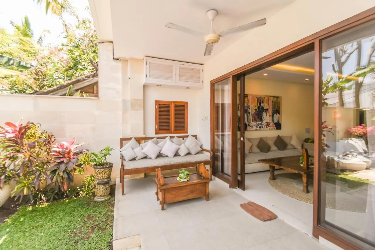 Amalia Swan Haven Villa Seminyak
